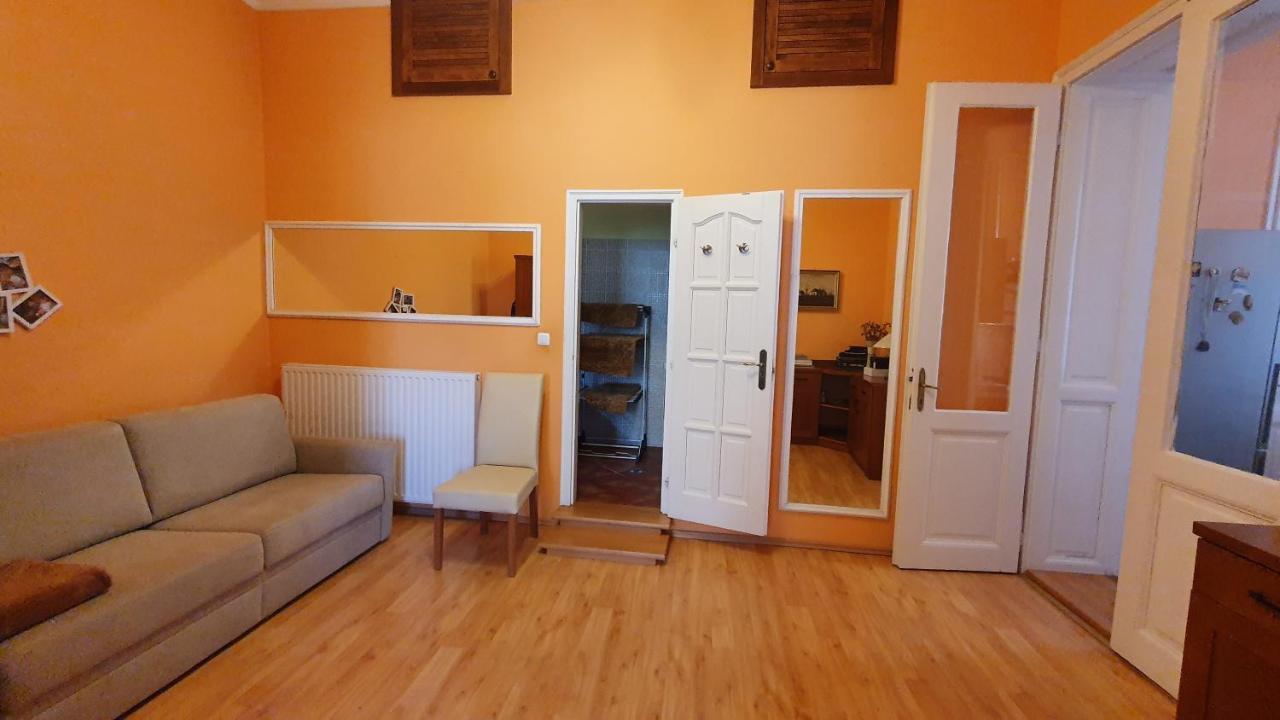 Casa Tajola Kecskemét Exterior foto